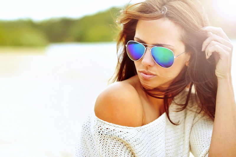 What Your Sunglasses Say About You: Our Take