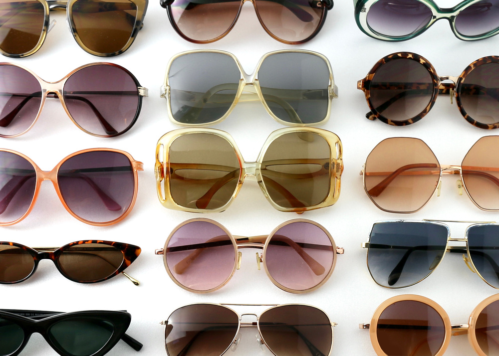 In-Person Sales: Picking the Right Sunglasses Displays for Designer Shades